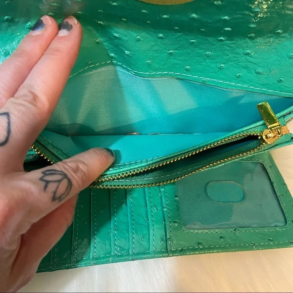 💥5/$25 Vegan  women’s wallet‎ - Picture 6 of 10
